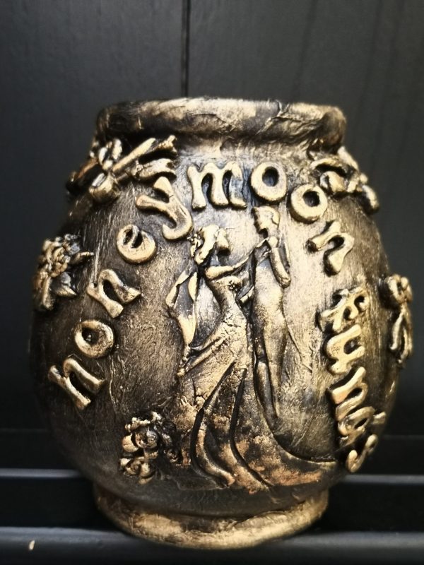 Ceramic Money Pot Honeymoon Funds - Image 4