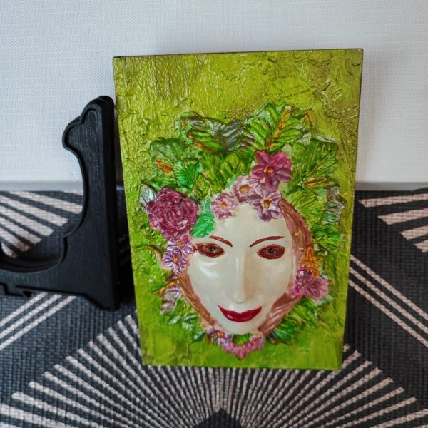 Woman's face decoration - Image 3
