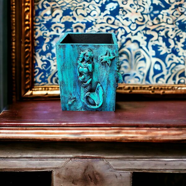 Blue mermaid holder - Image 3
