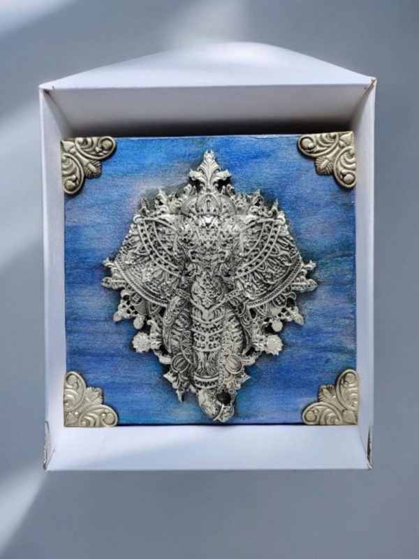 Silver Elephant Wall Decoration , Beautiful 15x15 cm Resin Wall Art - Image 2