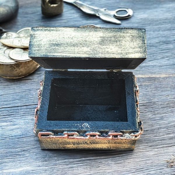 Vintage Steampunk Style Lion Head Ring Box - Image 2