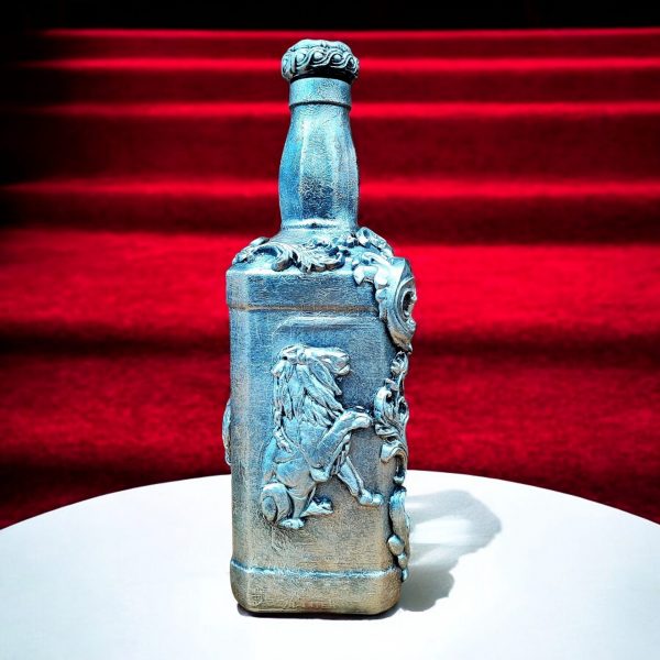 Elegant Silver-Decorated Jack Daniel's Bottle, 1000ml - Image 3