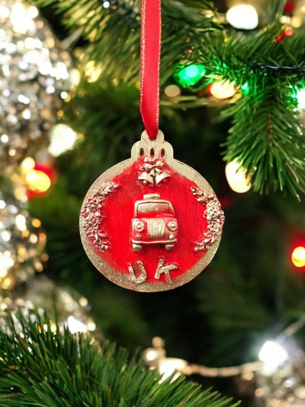British-Themed Christmas Baubles-Royal Guard and London Taxi Set. - Image 3
