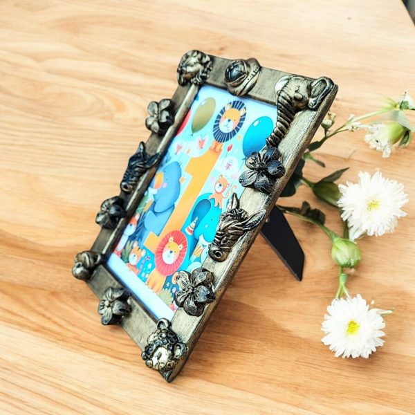 Handmade Vintage-Style Safari-Themed Picture Frame - Image 3